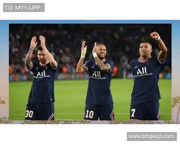 英超赛场巴黎圣日耳曼大胜波尔图引发转会风波与全场热议