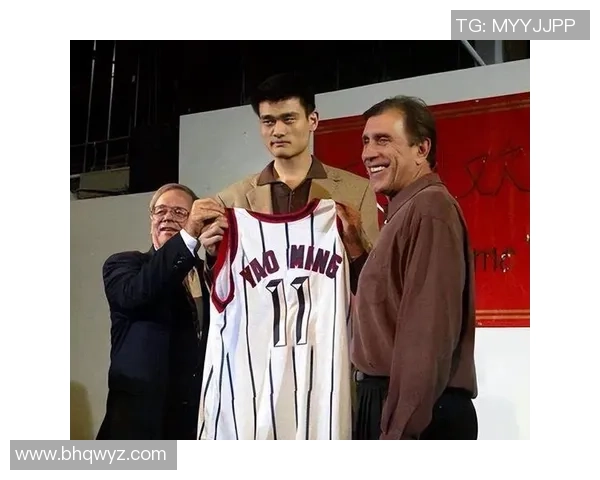 姚明带领球队勇夺CBA冠军的辉煌历程与传奇故事