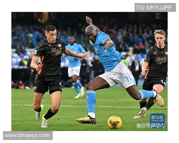 意甲激战曼联险胜那不勒斯全场沸腾瞬间回顾与分析