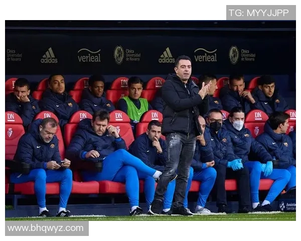 意甲激战热刺与巴萨握手言和红牌事件引发全场热议与争议