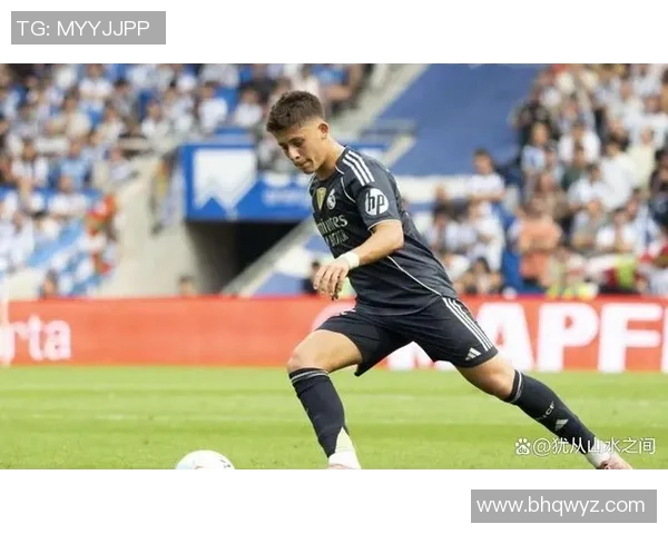 西甲激战曼联逆转皇马争议判罚引发全场热议与狂欢