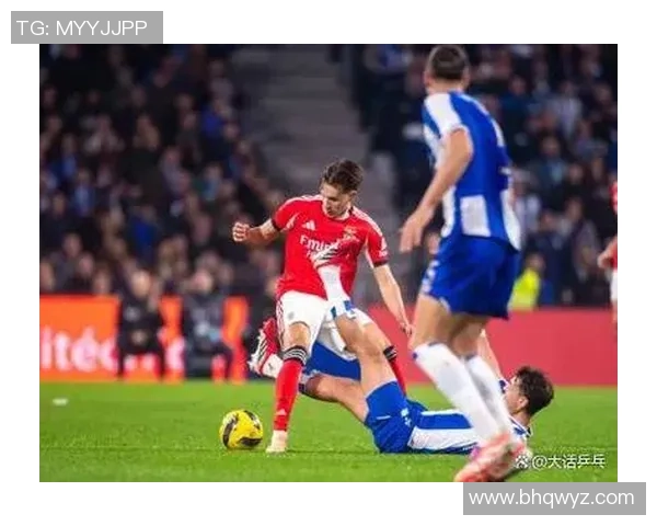 足总杯惊现冷门波尔图与里昂激战成平局引发全场热议