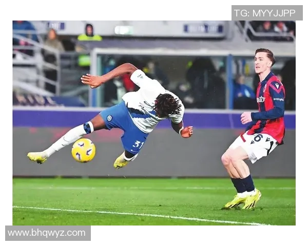 英超精彩对决尤文图斯大胜莱比锡五球狂潮引发全场热烈反响